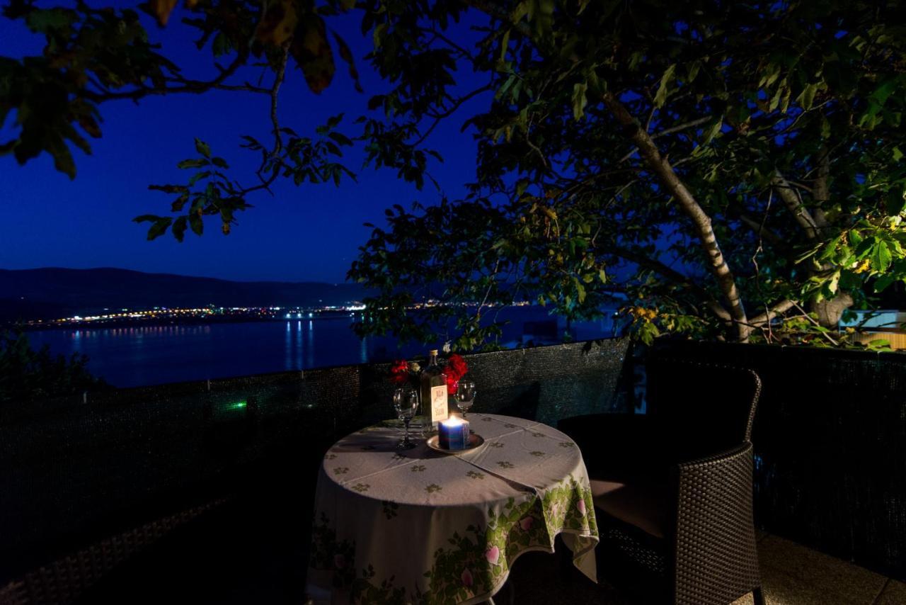 Holidays Apartments Slanada With Terrace And Sea View, Near The Beach & Town Trogir, Free Parking, Quiet Place On Peninsula Ciovo Екстериор снимка