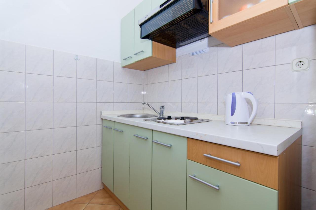 Holidays Apartments Slanada With Terrace And Sea View, Near The Beach & Town Trogir, Free Parking, Quiet Place On Peninsula Ciovo Екстериор снимка
